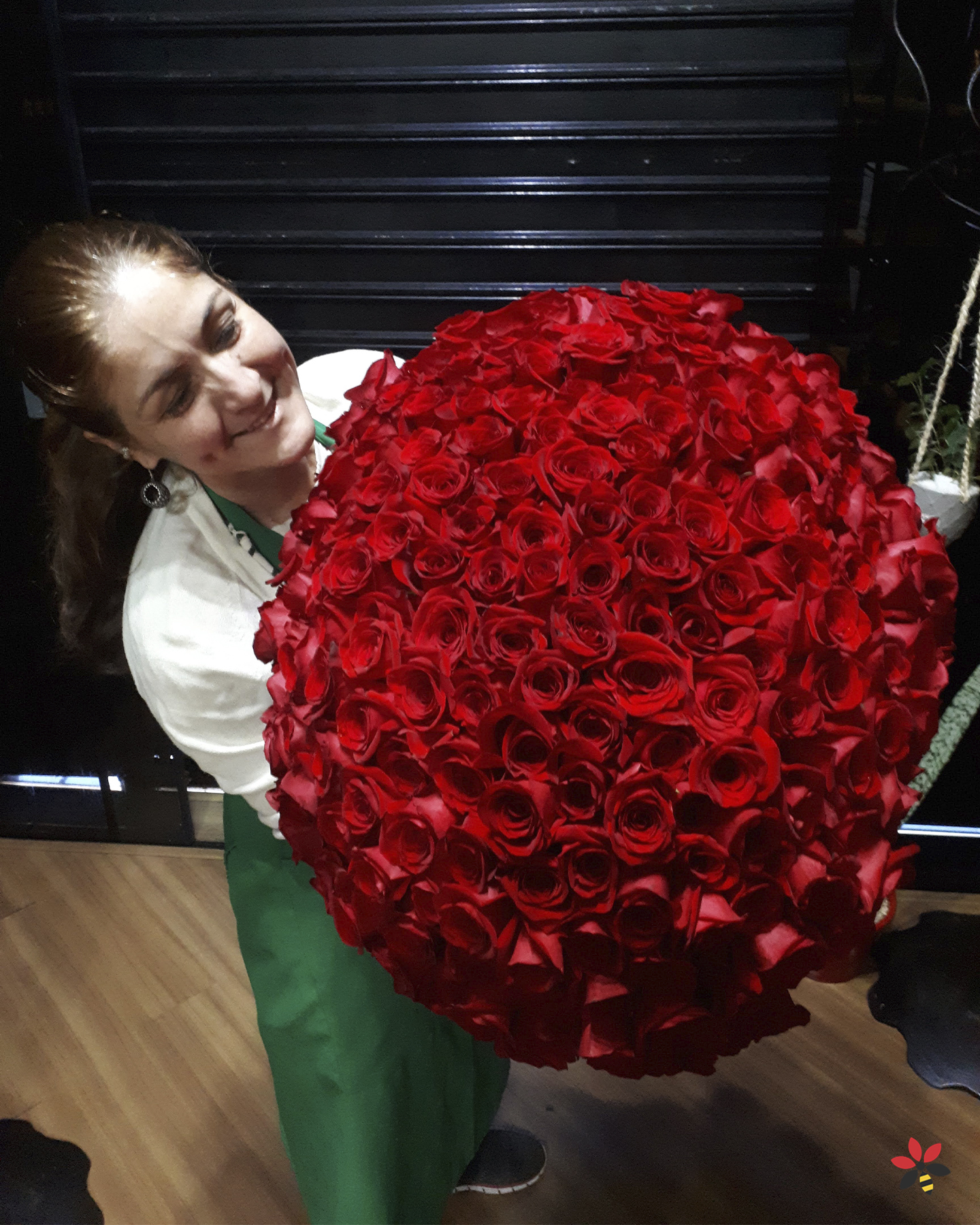 Buquê 250 Rosas Vermelhas Colombianas – Tropicalíssima Floricultura